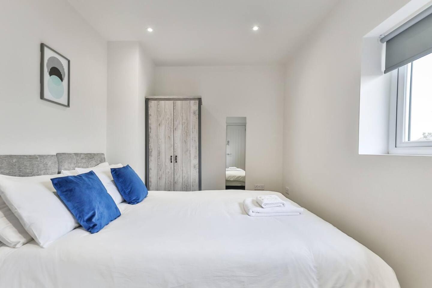 Vila 3 Bed Refurbished, Modern House, Wifi, Patio Area Sheffield Exteriér fotografie