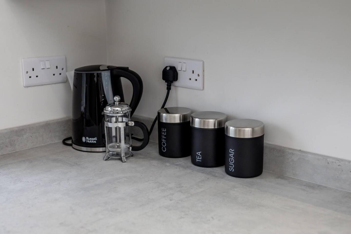 Vila 3 Bed Refurbished, Modern House, Wifi, Patio Area Sheffield Exteriér fotografie