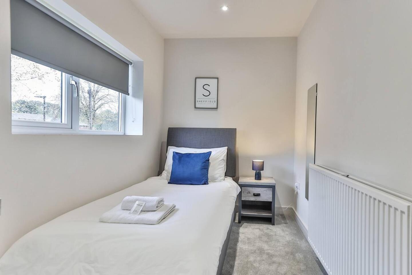 Vila 3 Bed Refurbished, Modern House, Wifi, Patio Area Sheffield Exteriér fotografie
