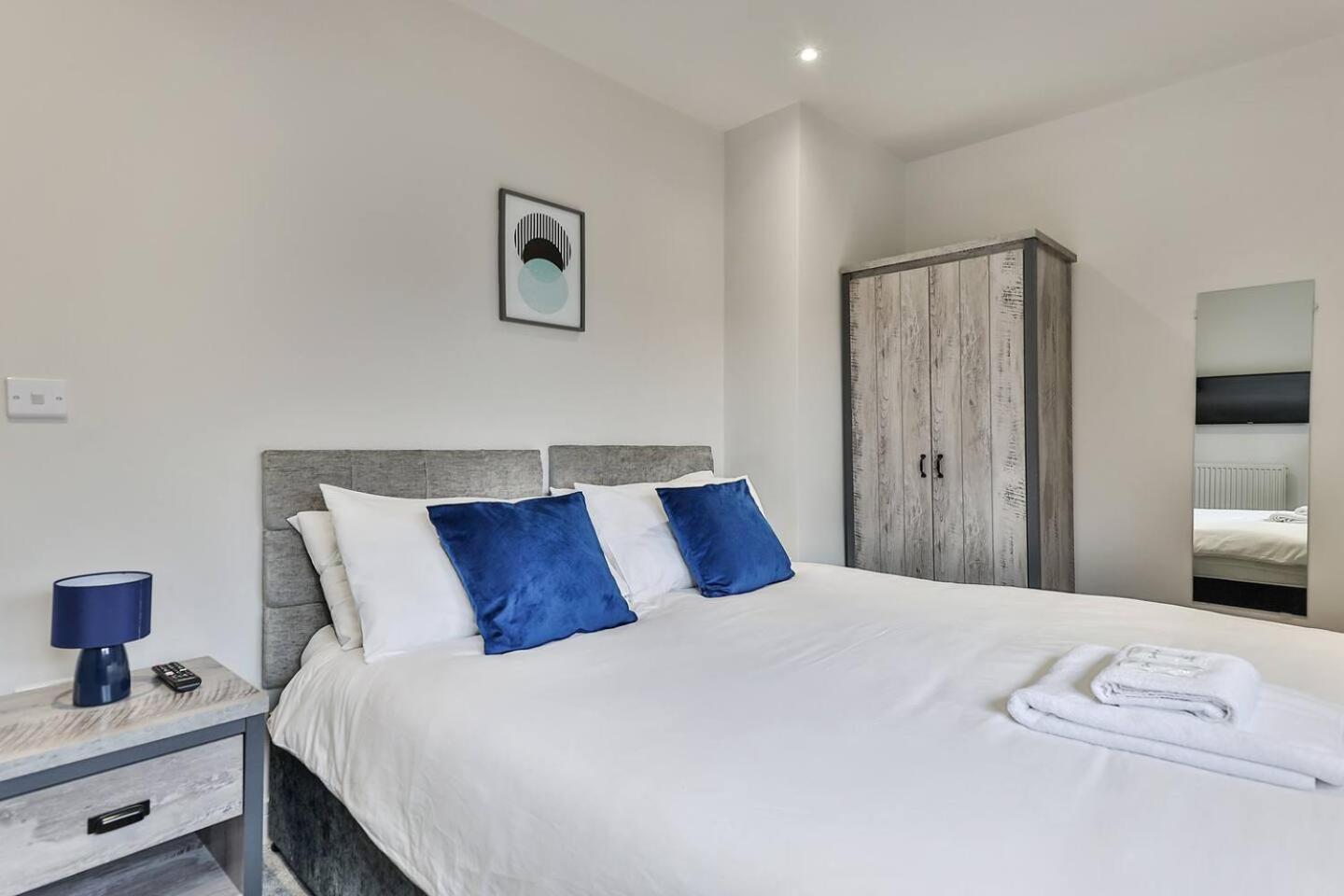 Vila 3 Bed Refurbished, Modern House, Wifi, Patio Area Sheffield Exteriér fotografie