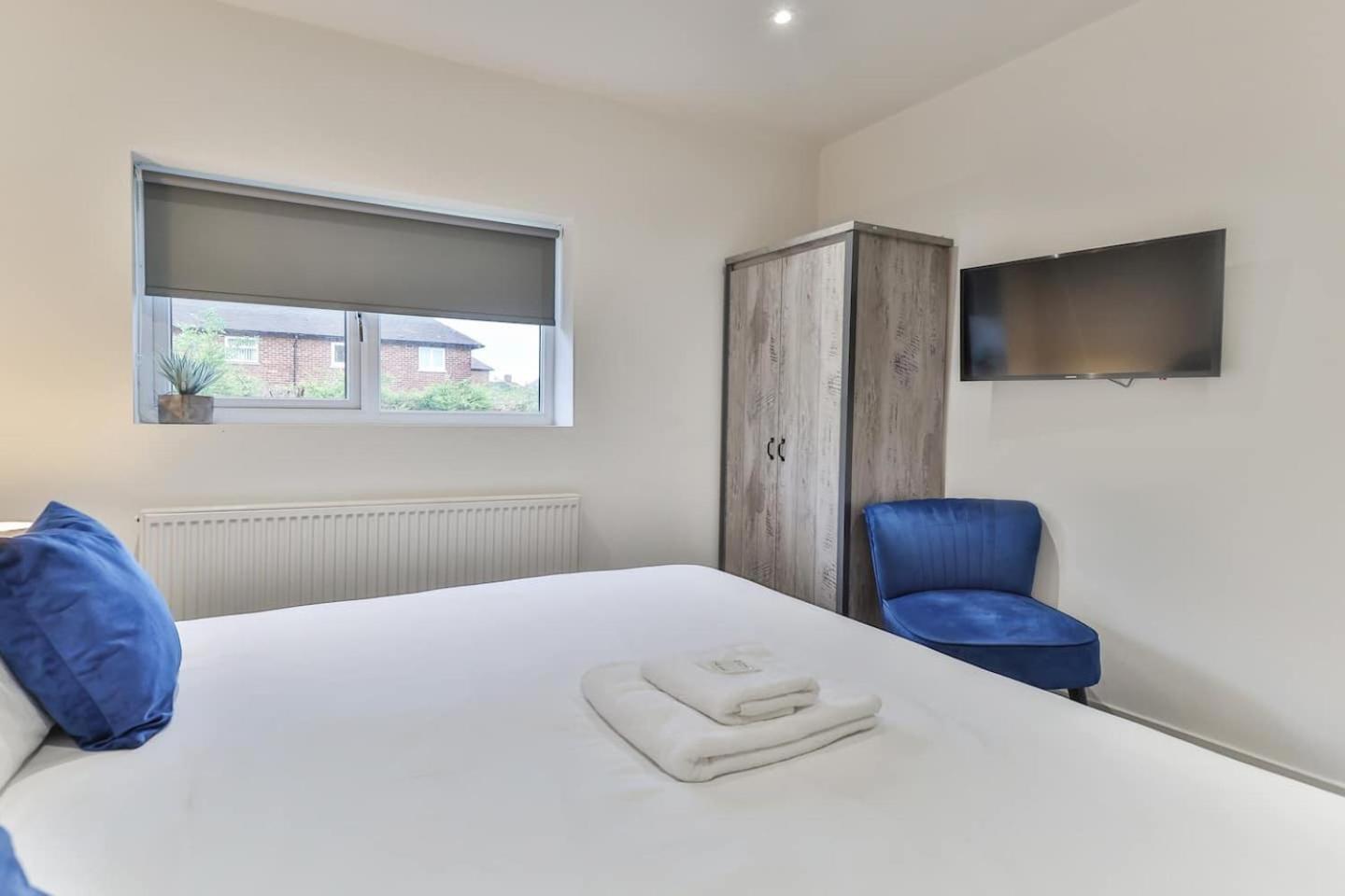 Vila 3 Bed Refurbished, Modern House, Wifi, Patio Area Sheffield Exteriér fotografie