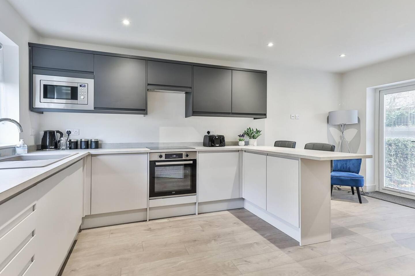 Vila 3 Bed Refurbished, Modern House, Wifi, Patio Area Sheffield Exteriér fotografie