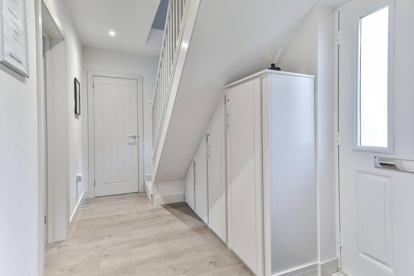 Vila 3 Bed Refurbished, Modern House, Wifi, Patio Area Sheffield Exteriér fotografie